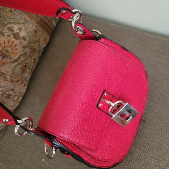 Handbag - Picture 1 of 5